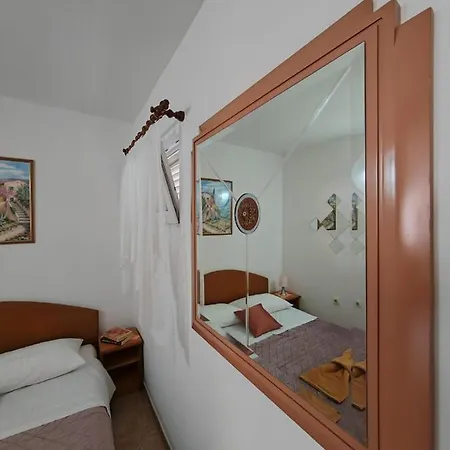 Turan Centrally Located With Free Parking Lägenhet *