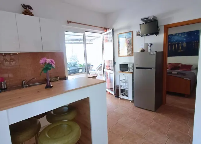 Turan Centrally Located With Free Parking 公寓 伊格拉恩